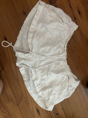 Salt Life Women's White Drawstring Linen-Style Shorts